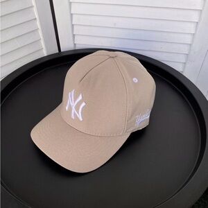 New Yankees Hat